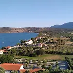 Kamares View *