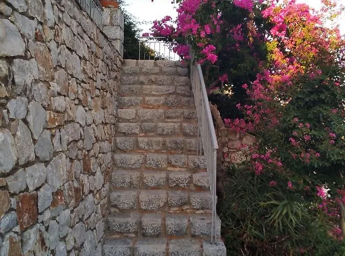 Kamares View Αγερανός